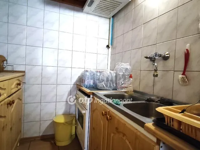 Eladó lakás Budapest VI. kerület 42 nm