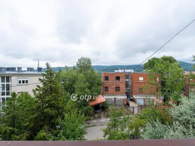 Eladó lakás Budapest II. kerület 57 nm