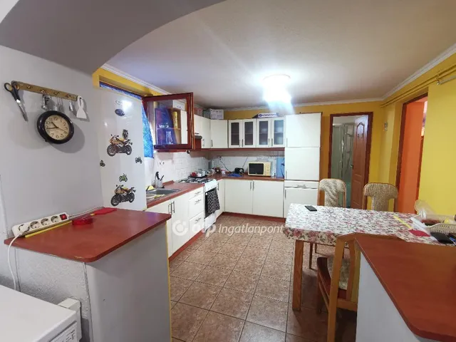 Eladó ház Dömsöd 83 nm