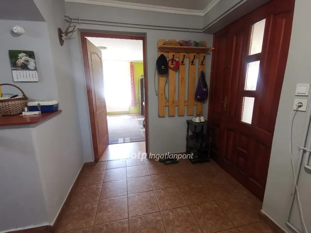 Eladó ház Dömsöd 83 nm