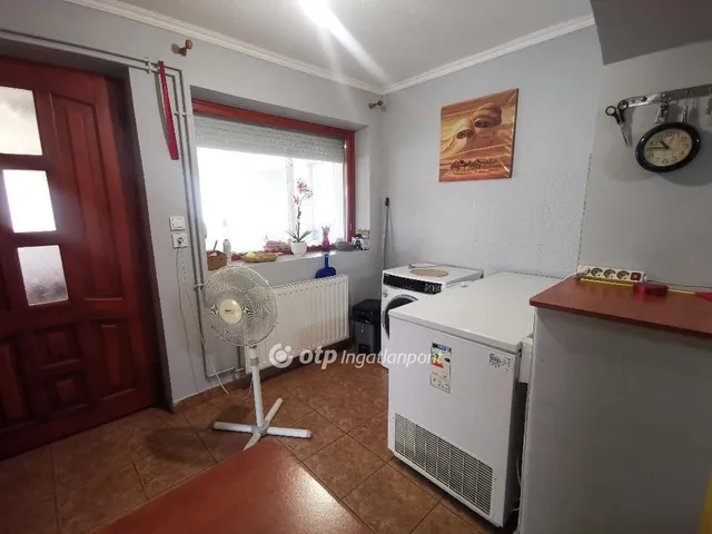 Eladó ház Dömsöd 83 nm