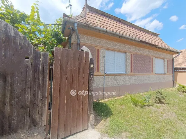 Eladó ház Kiskunlacháza 90 nm