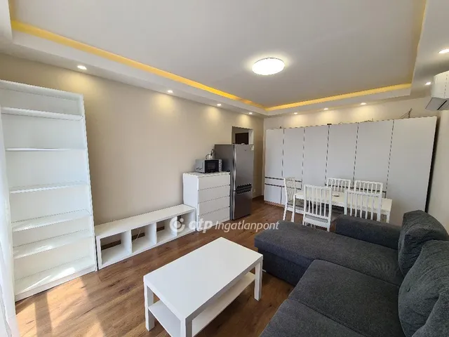Eladó lakás Budapest XV. kerület, Újpalota 35 nm