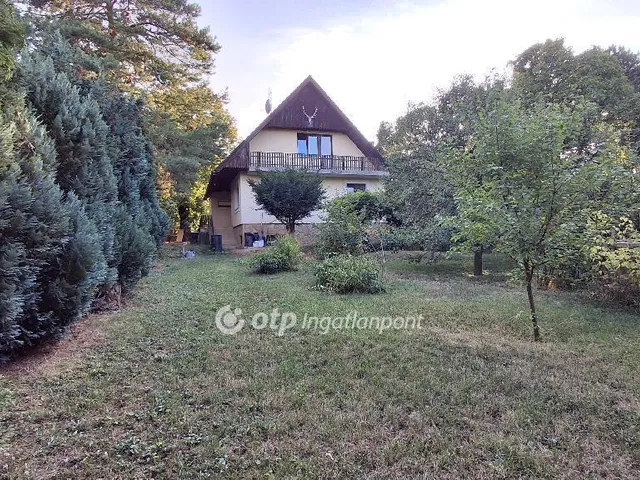 Eladó ház Budapest II. kerület 219 nm