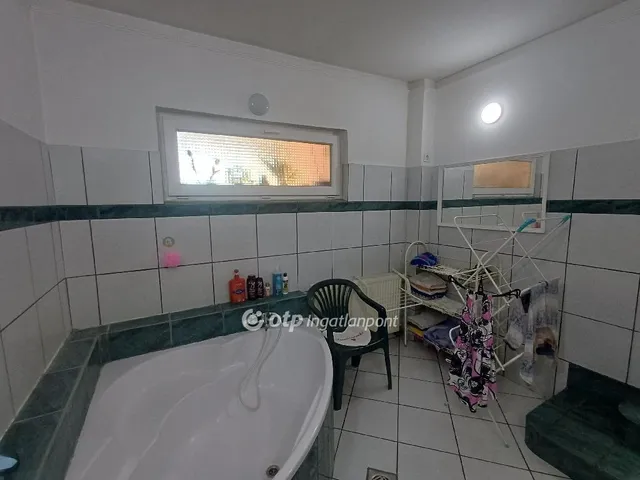 Eladó ház Budapest XX. kerület 200 nm