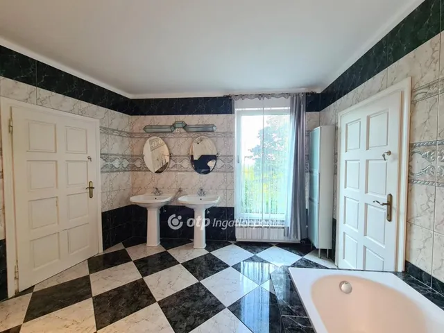 Eladó ház Budapest XII. kerület, Svábhegy 650 nm