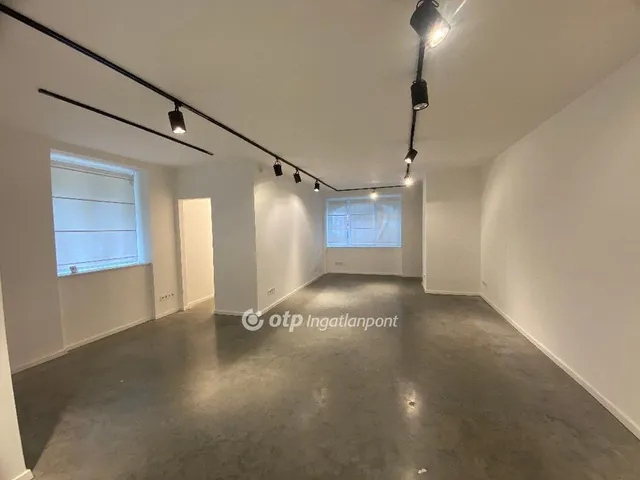 Eladó lakás Budapest VI. kerület 62 nm