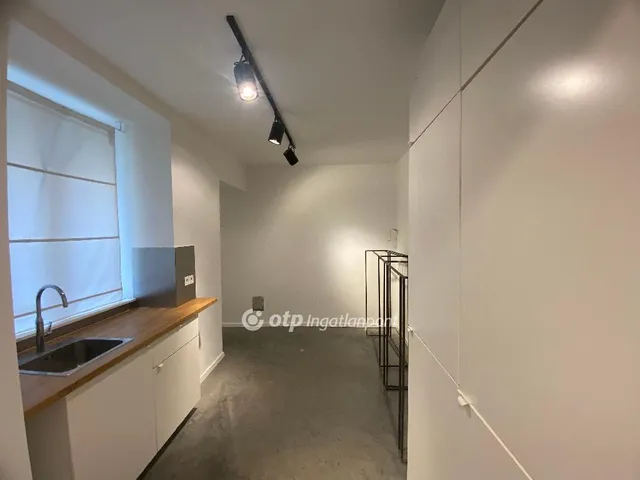 Eladó lakás Budapest VI. kerület 62 nm