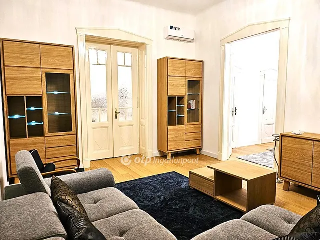 Eladó lakás Budapest V. kerület, Belváros 92 nm