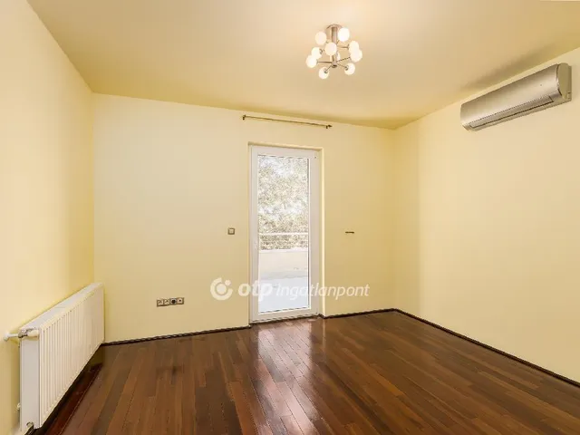 Eladó ház Telki 450 nm