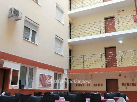 Eladó kereskedelmi és ipari ingatlan Budapest VIII. kerület 4605 nm