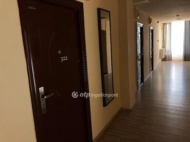 Eladó kereskedelmi és ipari ingatlan Budapest XIV. kerület 3800 nm