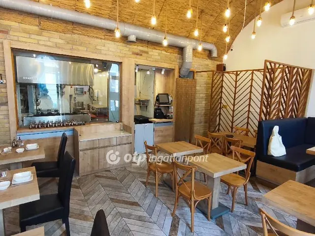 Eladó kereskedelmi és ipari ingatlan Budapest VII. kerület 149 nm