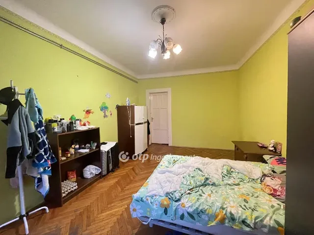 Eladó lakás Budapest VI. kerület 93 nm