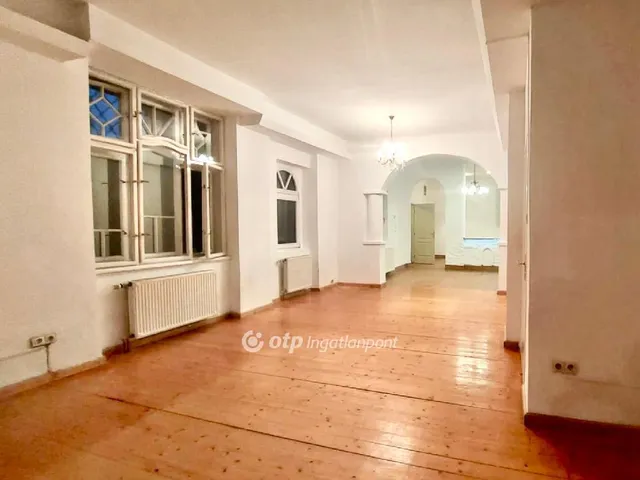 Eladó lakás Budapest XX. kerület 131 nm