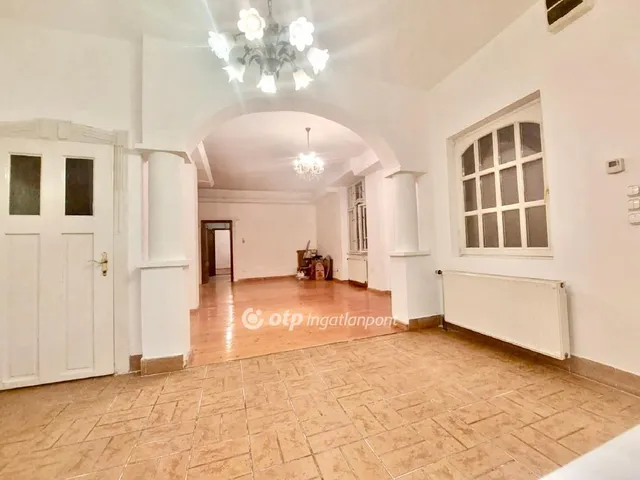 Eladó lakás Budapest XX. kerület 131 nm