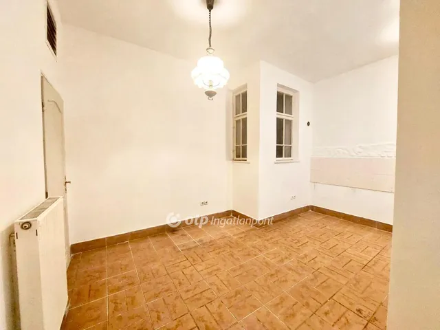 Eladó lakás Budapest XX. kerület 131 nm