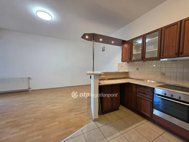 Eladó lakás Budapest X. kerület, Újhegy 60 nm