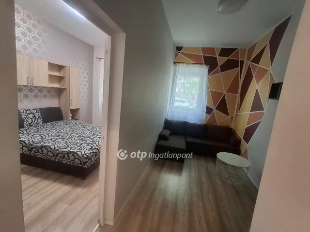 Eladó ház Budapest III. kerület, Csillaghegy 72 nm