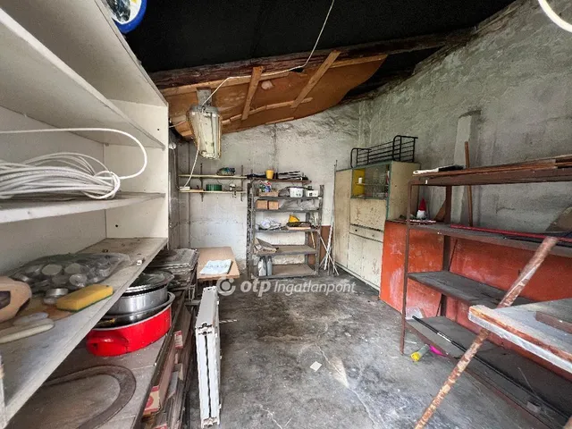 Eladó ház Budapest III. kerület, Csillaghegy 160 nm