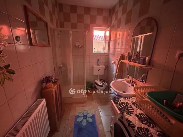 Eladó ház Püspökhatvan 200 nm