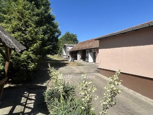 Eladó ház Püspökhatvan 200 nm