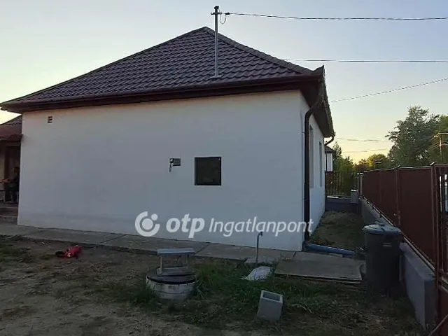 Eladó ház Tura 86 nm