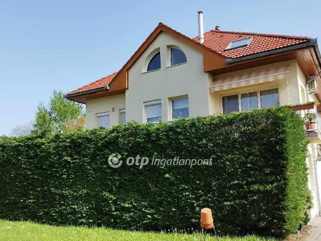 Eladó lakás Budapest XVIII. kerület 89 nm