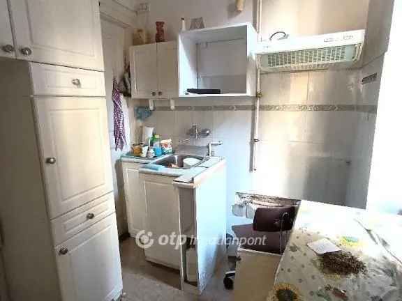 Eladó lakás Budapest VI. kerület 44 nm