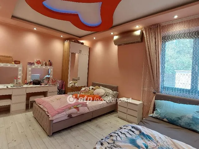 Eladó ház Gödöllő 160 nm