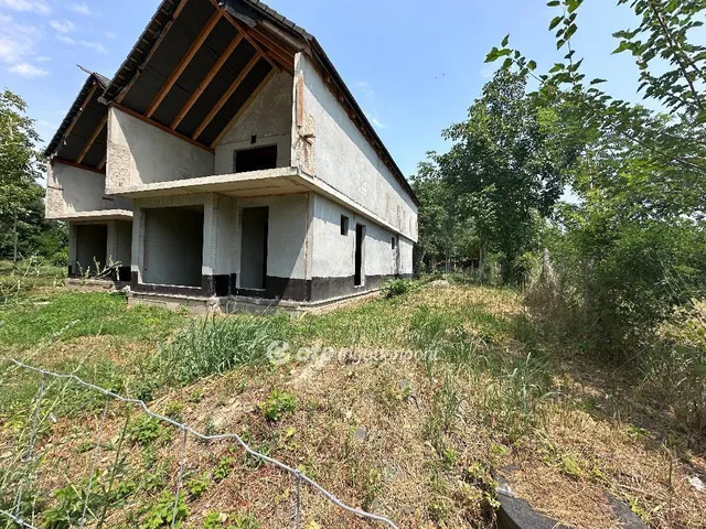 Eladó ház Dömsöd 120 nm