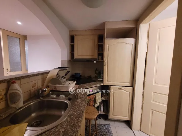 Eladó lakás Budapest I. kerület 55 nm