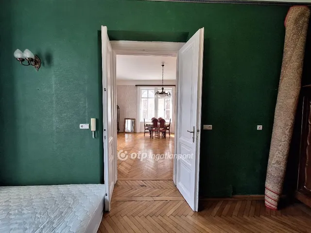 Eladó lakás Budapest VIII. kerület 125 nm