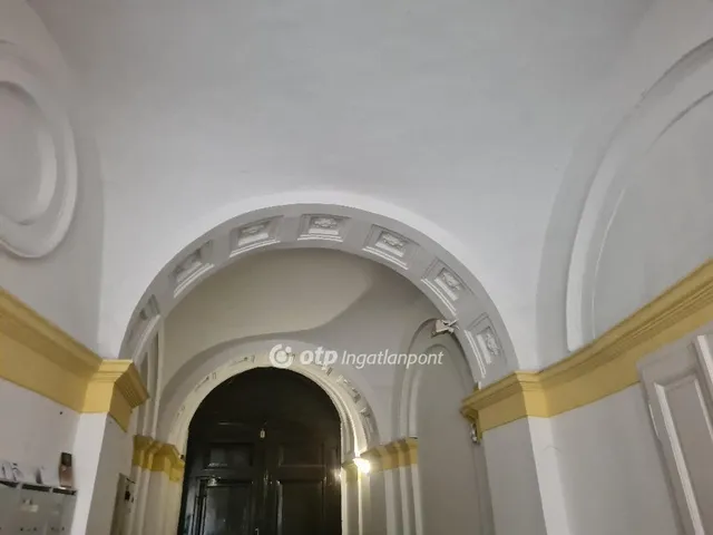 Eladó lakás Budapest V. kerület 72 nm