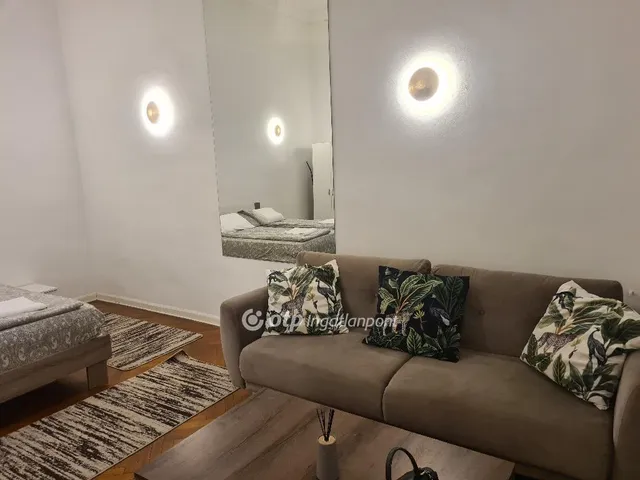 Eladó lakás Budapest V. kerület 72 nm