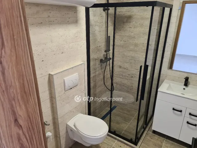 Eladó lakás Budapest III. kerület 45 nm