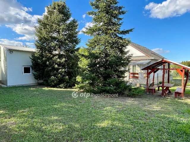 Eladó ház Sülysáp 300 nm