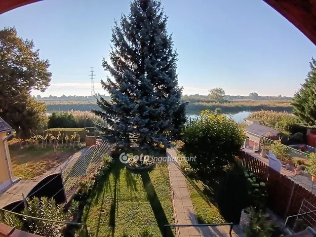 Eladó ház Szigetcsép 85 nm