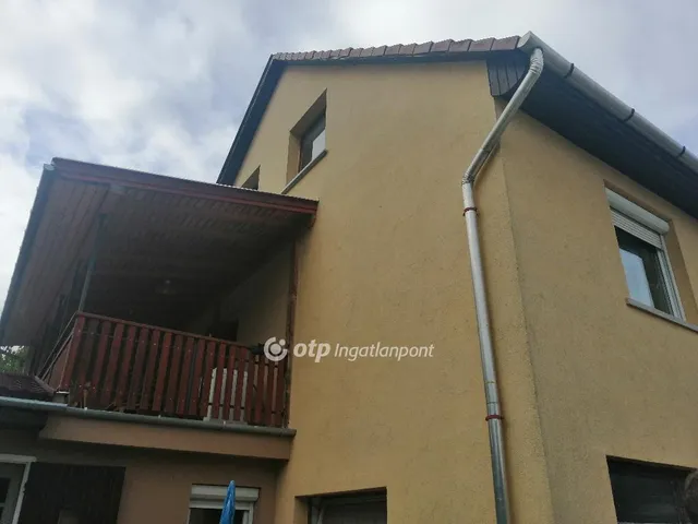 Eladó ház Pilisvörösvár 170 nm