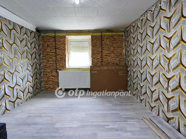 Eladó ház Újszász 65 nm