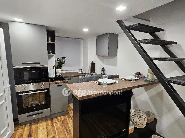 Eladó lakás Budapest VII. kerület 15 nm