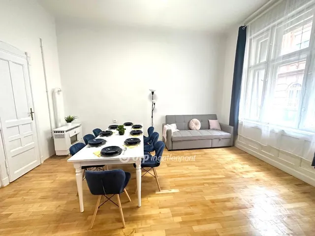 Eladó lakás Budapest VIII. kerület, Corvin negyed 73 nm