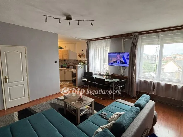 Eladó lakás Budapest XIV. kerület, Herminamező 65 nm