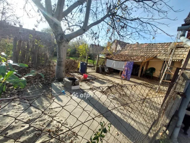 Eladó ház Tápiószele 50 nm