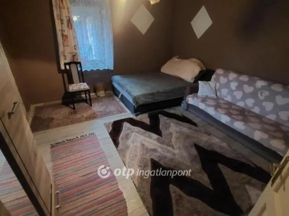 Eladó ház Tápiószele 50 nm