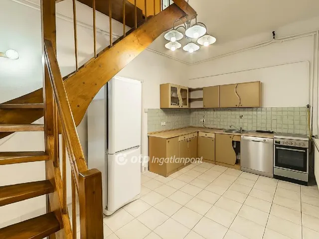 Eladó lakás Budapest IV. kerület, Újpest 104 nm