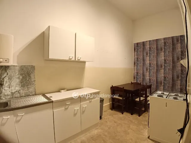 Eladó lakás Budapest VI. kerület 36 nm