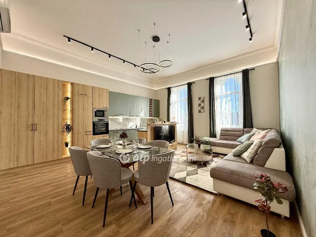 Eladó lakás Budapest VII. kerület 93 nm