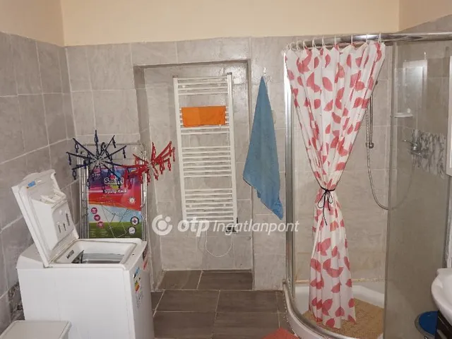 Eladó ház Vácszentlászló 100 nm