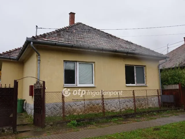 Eladó ház Vácszentlászló 100 nm